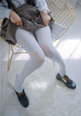 美丽小蜜桃3_1080高清视频播放